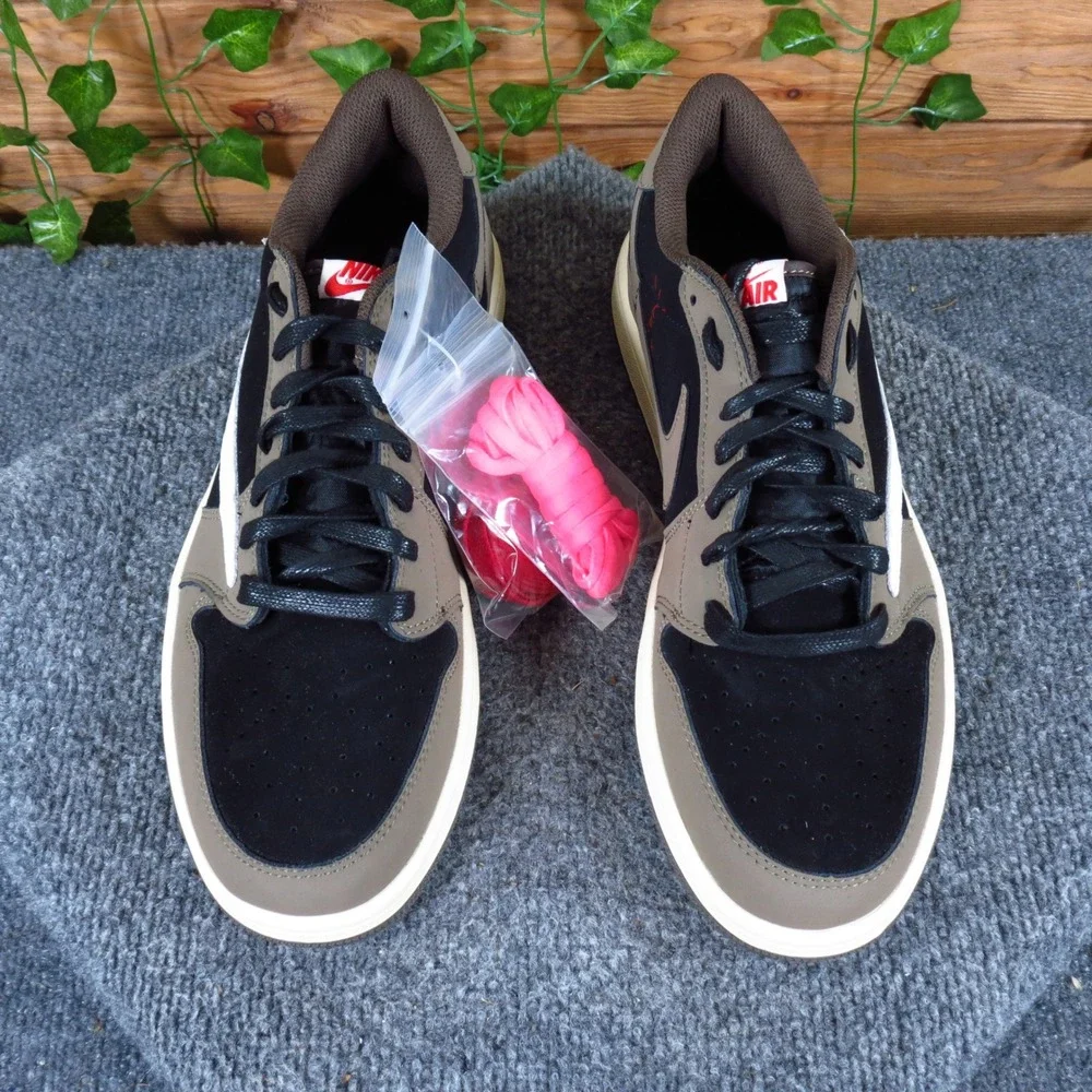 Jordan 1 Retro Low OG SP Travis Scott Mens Sneaker 11 Mocha CQ4277-001‎ Brown